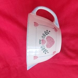 Teamson Country Heart Spongeware Mixing Bowl With Spout & Handle